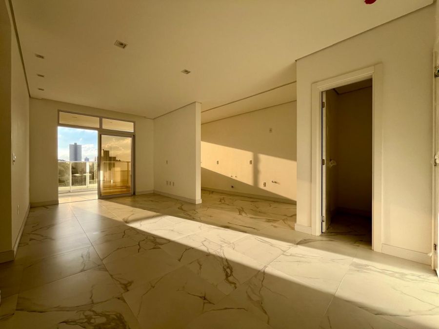 Apartamento - Venda - Fazenda - Itajaí - SC